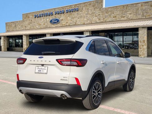 New 2025 Ford Escape Base image 5