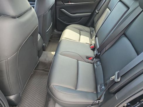 New 2026 MAZDA MAZDA3 2.5 S Sedan w/ Preferred Pkg image 15
