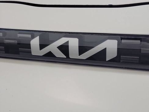 Used 2023 Kia Soul LX FWD image 10