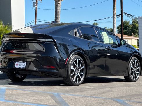 Certified 2023 Toyota Prius Prime Premium image 5