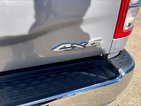 Used 2022 RAM 3500 Tradesman image 9