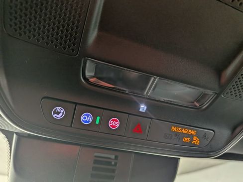 New 2026 Chevrolet Traverse LT w/ Driver Confidence Package image 31