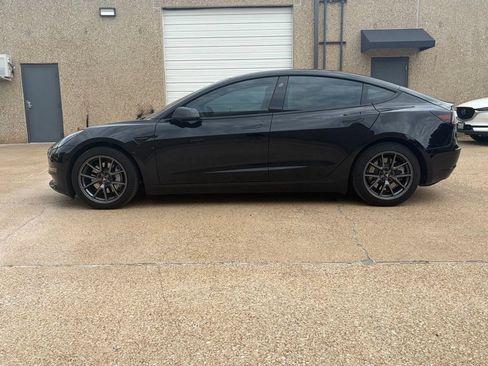Used 2021 Tesla Model 3 Long Range AWD/4WD image 3