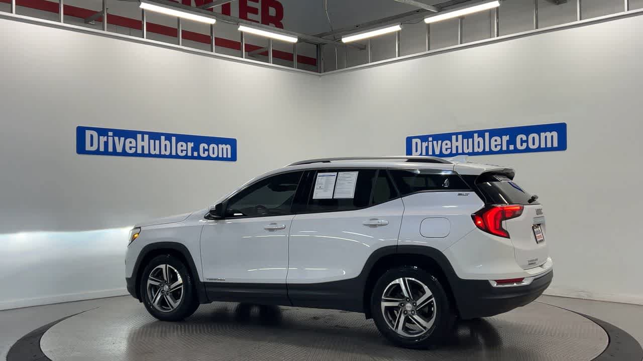 Used 2021 GMC Terrain SLT w/ LPO, Floor Liner Package FWD image 8