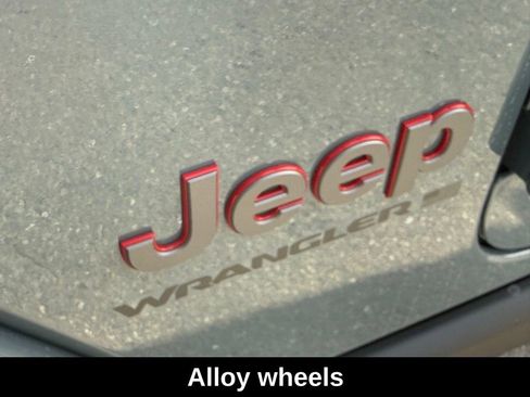New 2026 Jeep Wrangler Unlimited Rubicon w/ Technology Group AWD/4WD image 29
