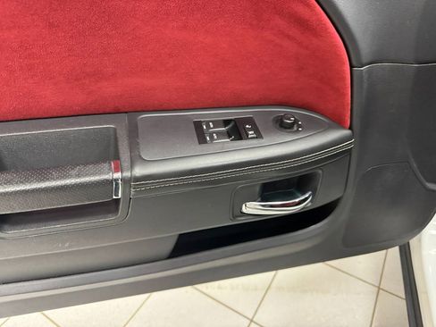 Used 2013 Dodge Challenger SRT8 w/ Harman Kardon Audio Group image 14