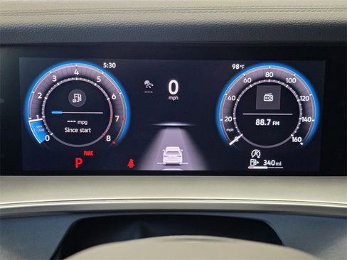 New 2025 Volkswagen Tiguan SE image 11