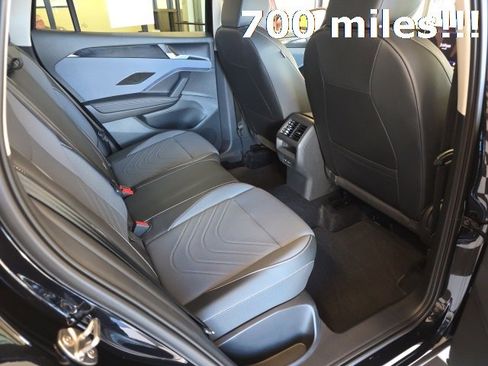 Certified 2025 Volkswagen Tiguan SE image 26