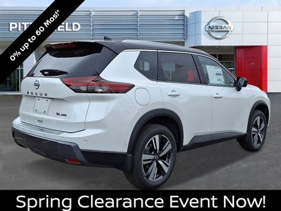 New 2025 Nissan Rogue SL w/ Tech Package