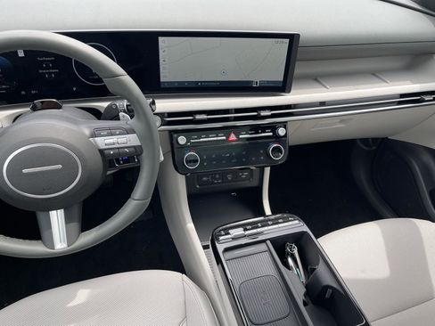 New 2025 Hyundai Tucson Limited image 25