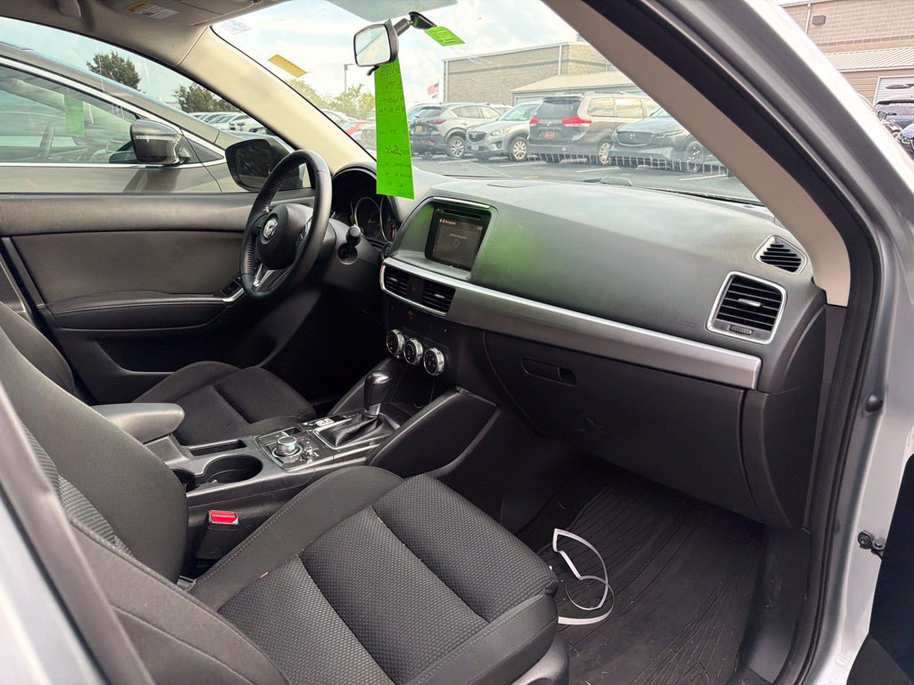 Used 2016 MAZDA CX-5 Touring FWD image 5