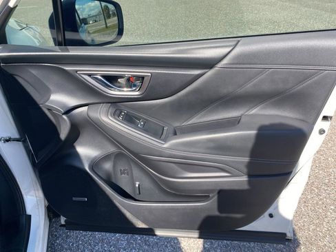 Used 2019 Subaru Forester Limited w/ Popular Package #3 image 18