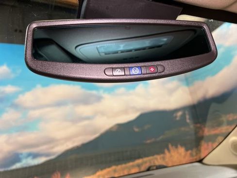 Used 2010 Buick LaCrosse CXL w/ Luxury Package image 43