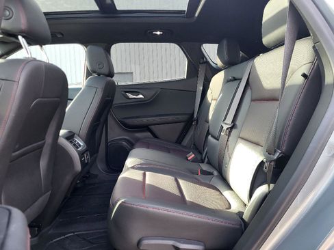 Certified 2025 Chevrolet Blazer RS w/ Enhanced Convenience Package image 10