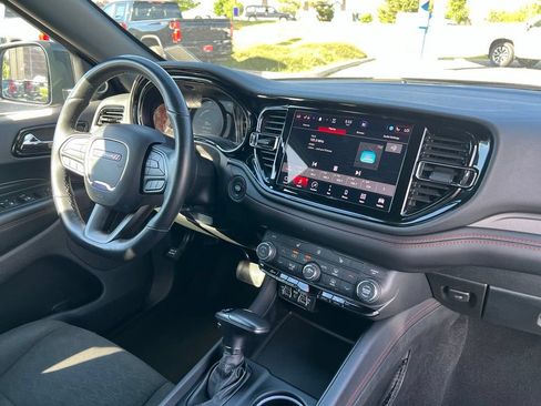 Used 2025 Dodge Durango GT RWD image 18