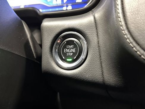 Used 2023 Chevrolet Suburban Z71 w/ Luxury Package image 24