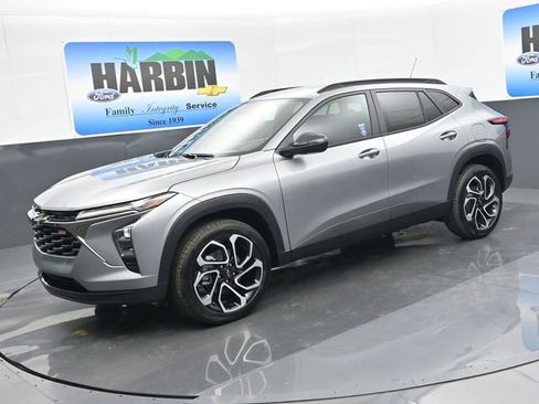 New 2026 Chevrolet Trax RS w/ Driver Confidence Package image 1