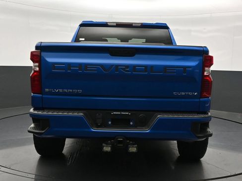 Used 2022 Chevrolet Silverado 1500 Custom RWD image 4