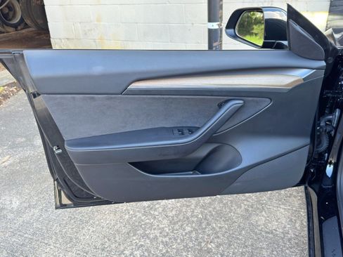 Used 2023 Tesla Model 3 Standard Range RWD image 43