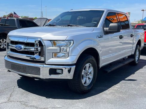 Used 2017 Ford F150 XLT AWD/4WD image 4