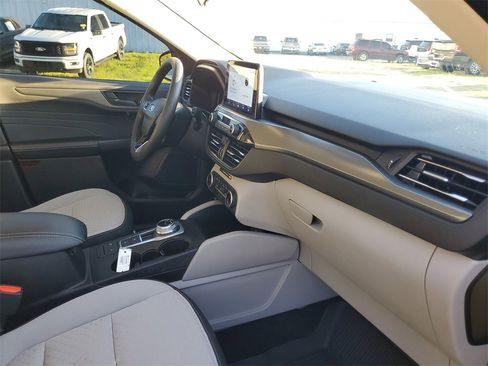 Used 2023 Ford Escape Active image 36