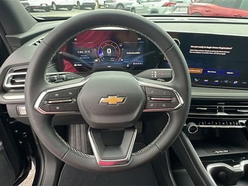 New 2026 Chevrolet Traverse LT image 21