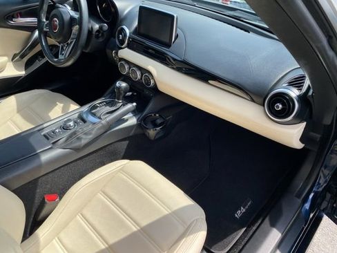 Used 2018 FIAT 124 Spider Lusso image 19