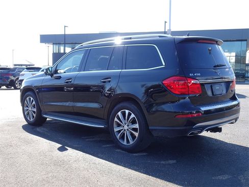 Used 2016 Mercedes-Benz GL 450 4MATIC image 3