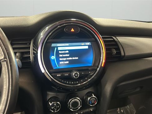 Used 2019 MINI Cooper 2-Door Hardtop w/ Storage Package FWD image 16