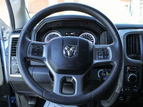 Used 2021 RAM 1500 Classic SLT image 18