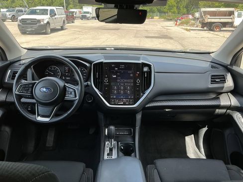 Used 2025 Subaru Ascent Premium AWD/4WD image 21