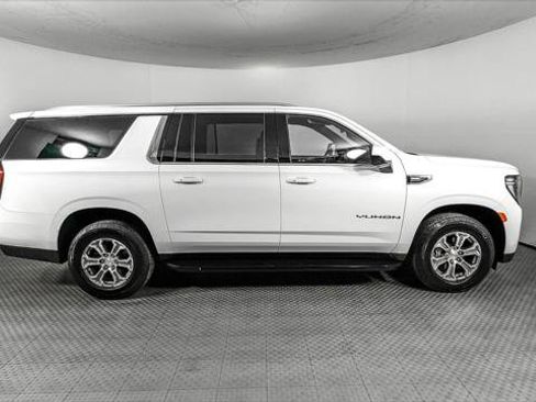 Used 2022 GMC Yukon XL SLE w/ Max Trailering Package AWD/4WD image 9