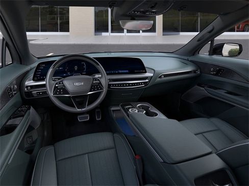 New 2026 Cadillac Lyriq Signature Luxury image 15