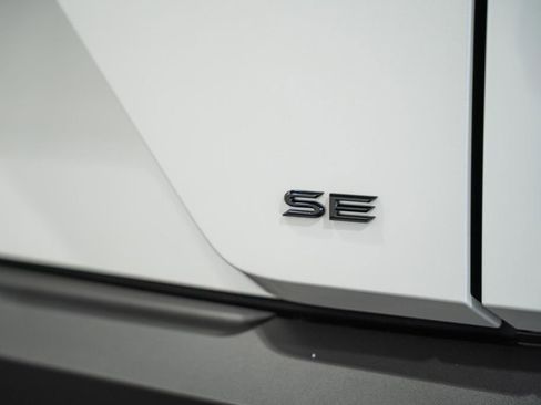 New 2026 Toyota C-HR AWD/4WD image 8