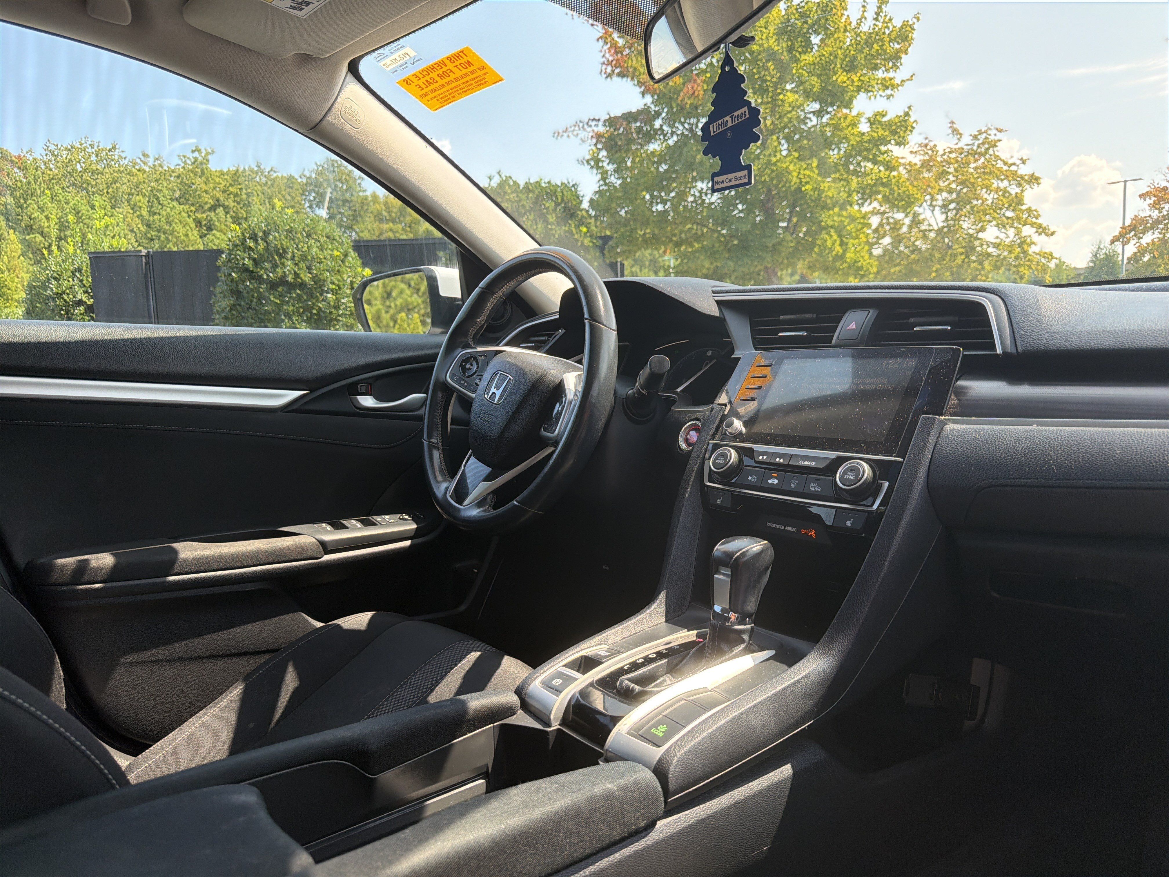Used 2019 Honda Civic EX image 6
