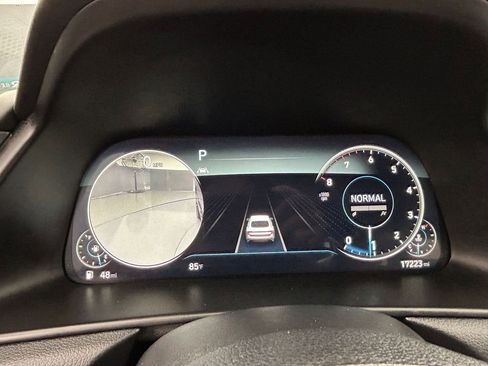Used 2023 Hyundai Sonata Limited w/ Preferred Accessory Package FWD image 31