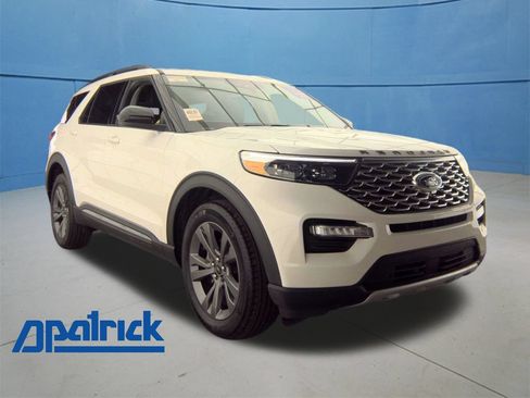 Used 2024 Ford Explorer XLT w/ Equipment Group 202A AWD/4WD image 1