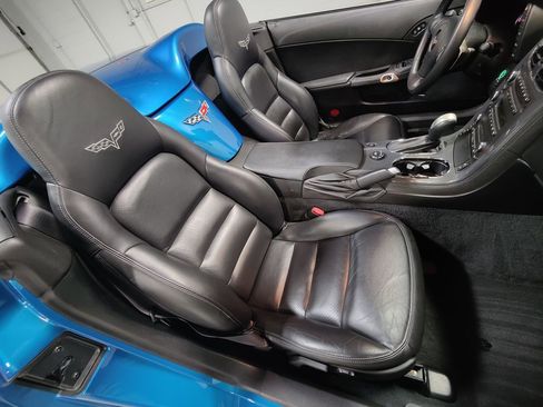 Used 2009 Chevrolet Corvette Convertible w/ Preferred Equipment Group image 14