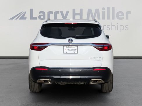 Used 2019 Buick Enclave Essence image 5