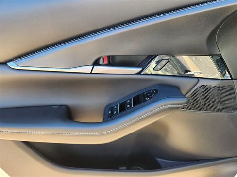 New 2026 MAZDA CX-30 2.5 Turbo w/ Premium Package image 17