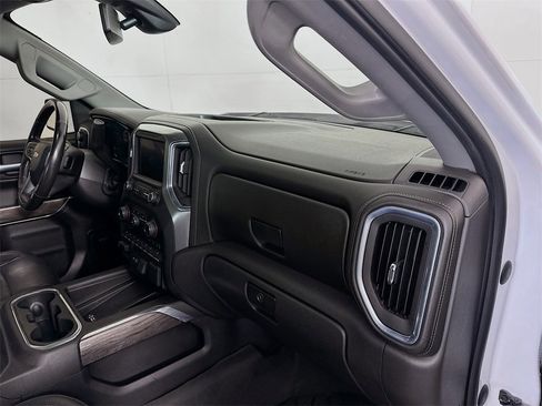 Used 2020 Chevrolet Silverado 1500 LTZ w/ LTZ Premium Package image 31