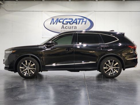 Used 2025 Acura MDX SH-AWD w/ Technology Package image 9