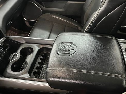 Used 2022 RAM 1500 Laramie w/ Night Edition AWD/4WD image 17