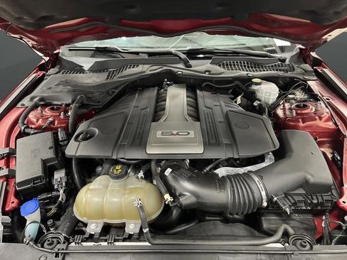 Used 2020 Ford Mustang GT image 33