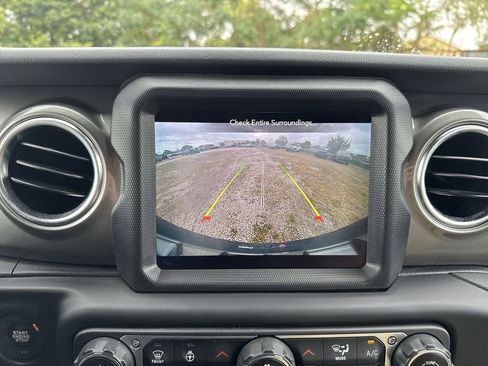 Used 2023 Jeep Wrangler Sahara w/ Safety Group image 24