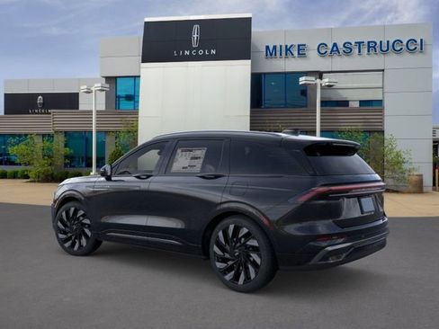 New 2026 Lincoln Nautilus Reserve w/ Jet Appearance Package AWD/4WD image 5