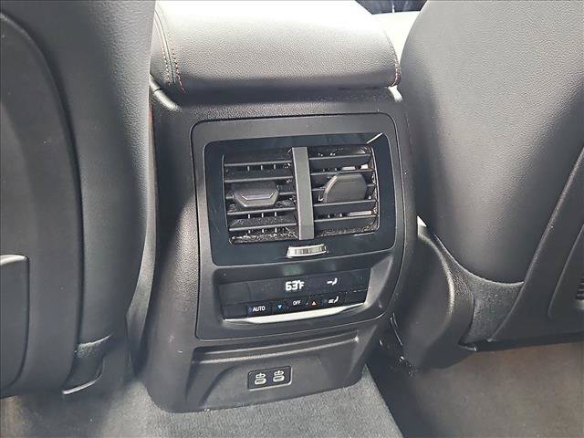 Used 2025 BMW X4 M40i AWD/4WD image 17