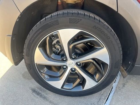 Used 2016 Hyundai Tucson Limited w/ Option Group 03 image 10