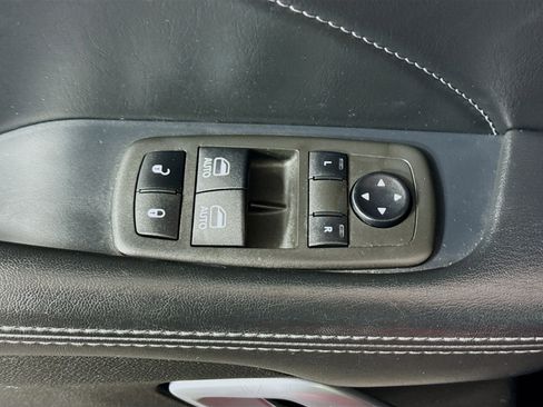 Used 2022 Dodge Challenger GT w/ Plus Package image 24