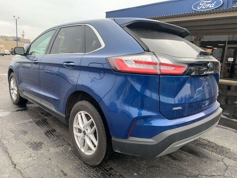 Used 2024 Ford Edge SEL w/ Convenience Package image 5